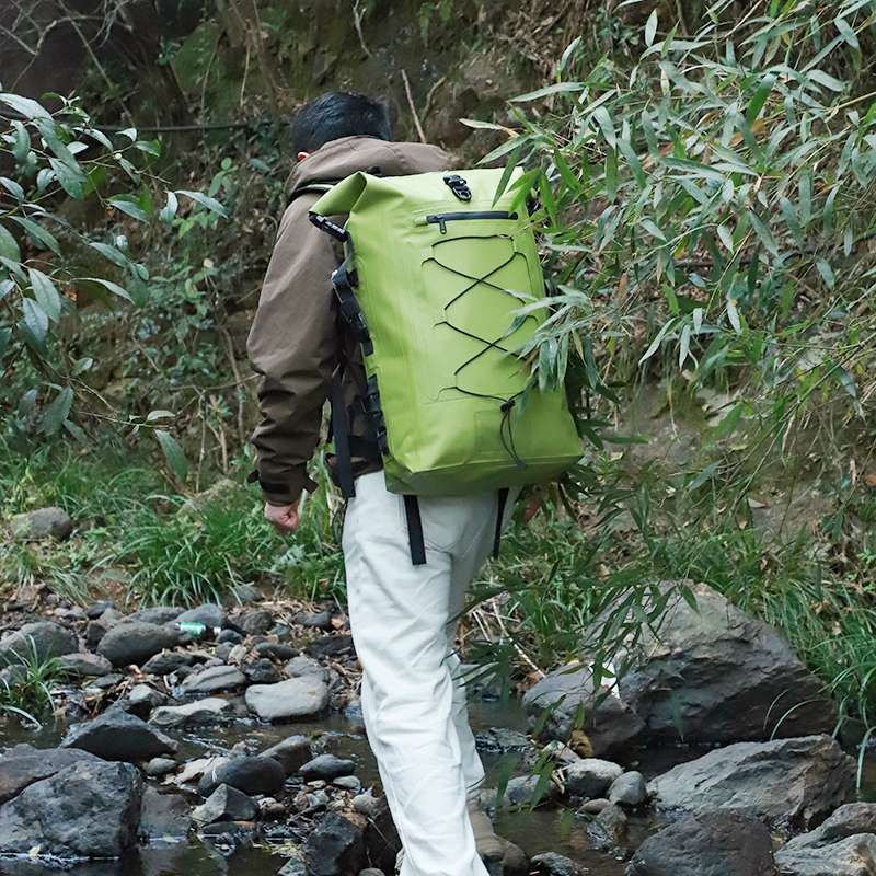 防水リュック 完全防水 マウンテン ドライパック