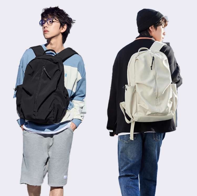 都会派シンプル防水リュック
