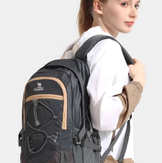 学生の必需品 アウトドア防水リュック