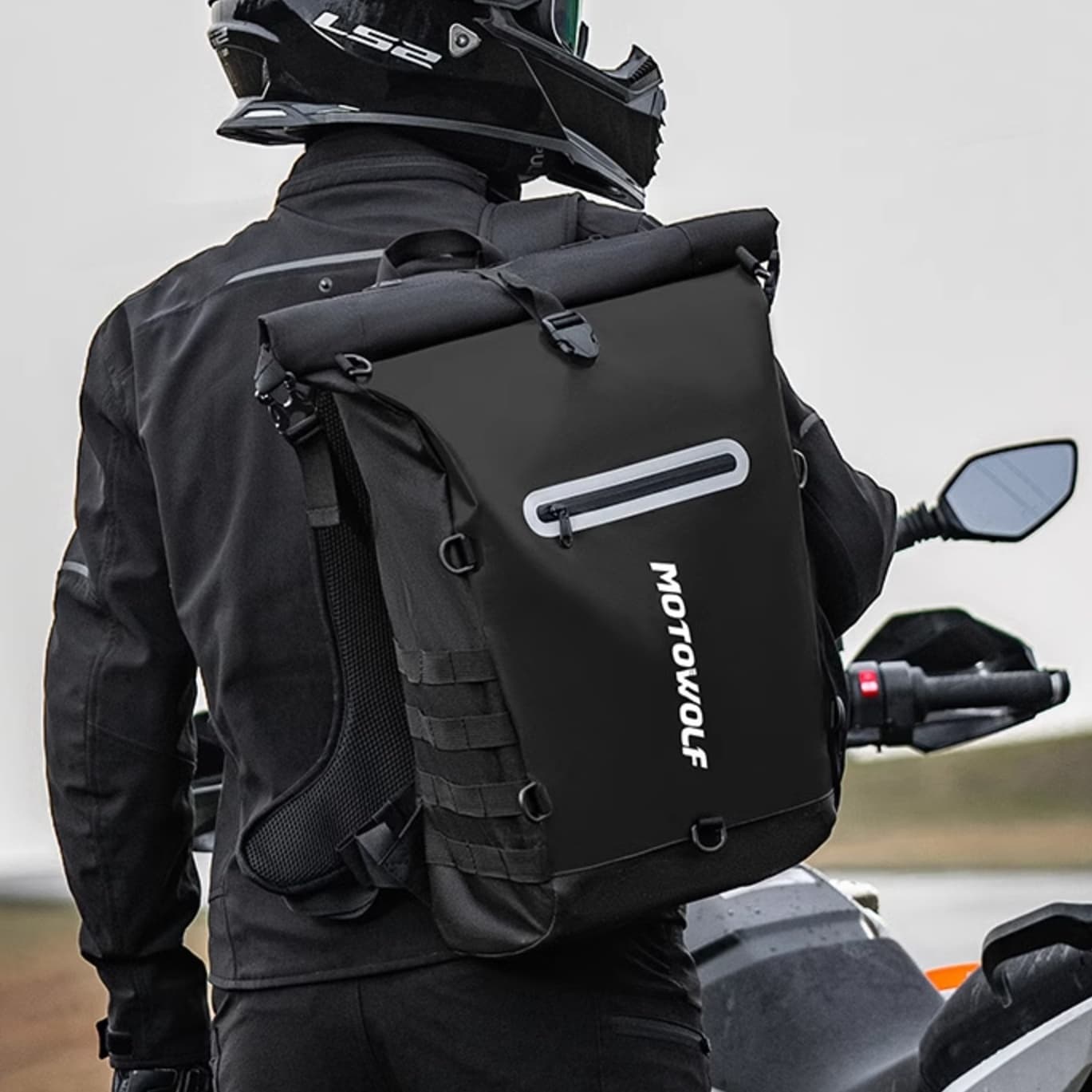 防水リュック 全天候型ツーリングバックパック