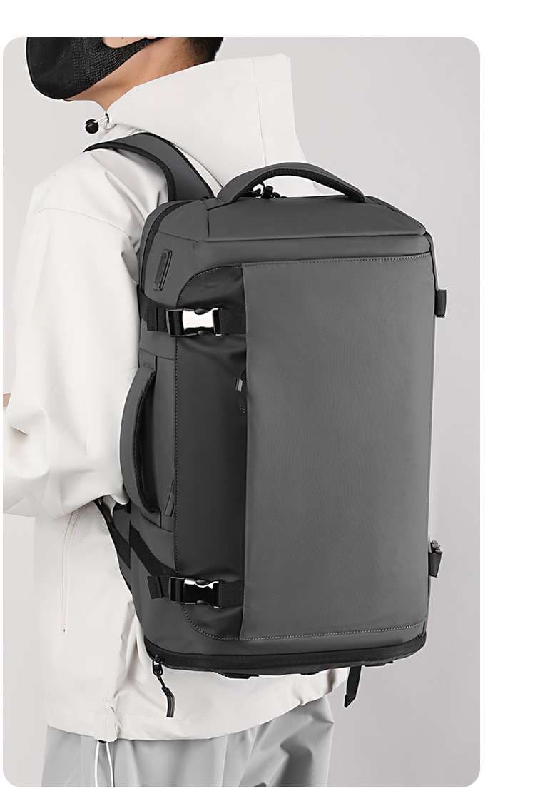 多機能収納防水リュックサック