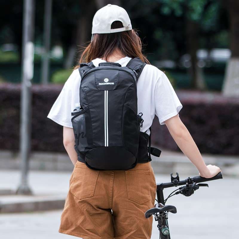 高機能防水リュックカジュアル