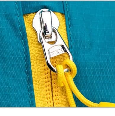 防水リュック 全天候型軽量トレッキングバックパック